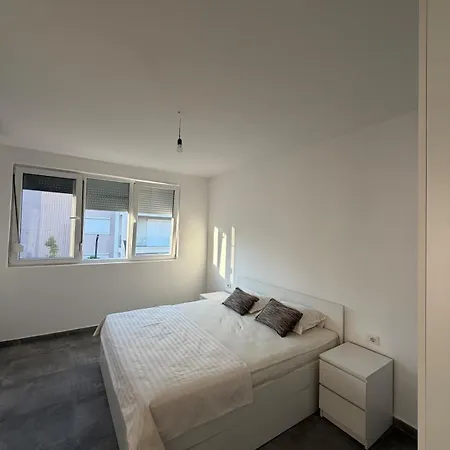 Br Breeze Apartment - Tale *